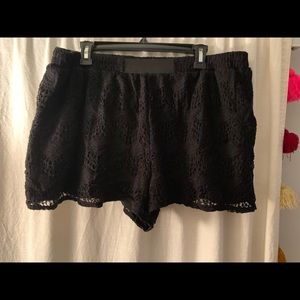 Black lace shorts XXL